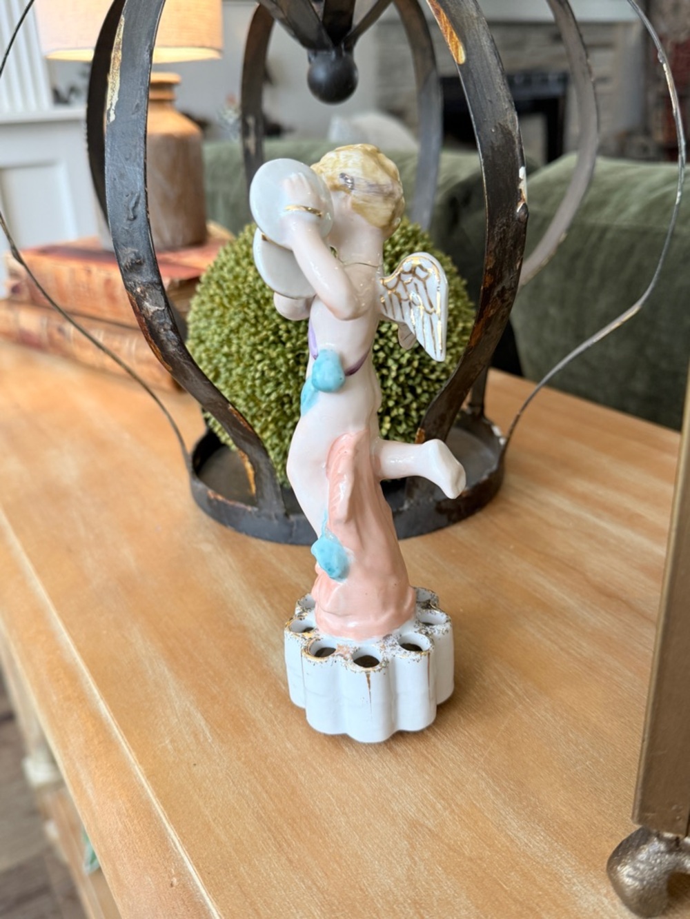 Vintage Porcelain Cherub Flower Frog - Picture 9 of 14